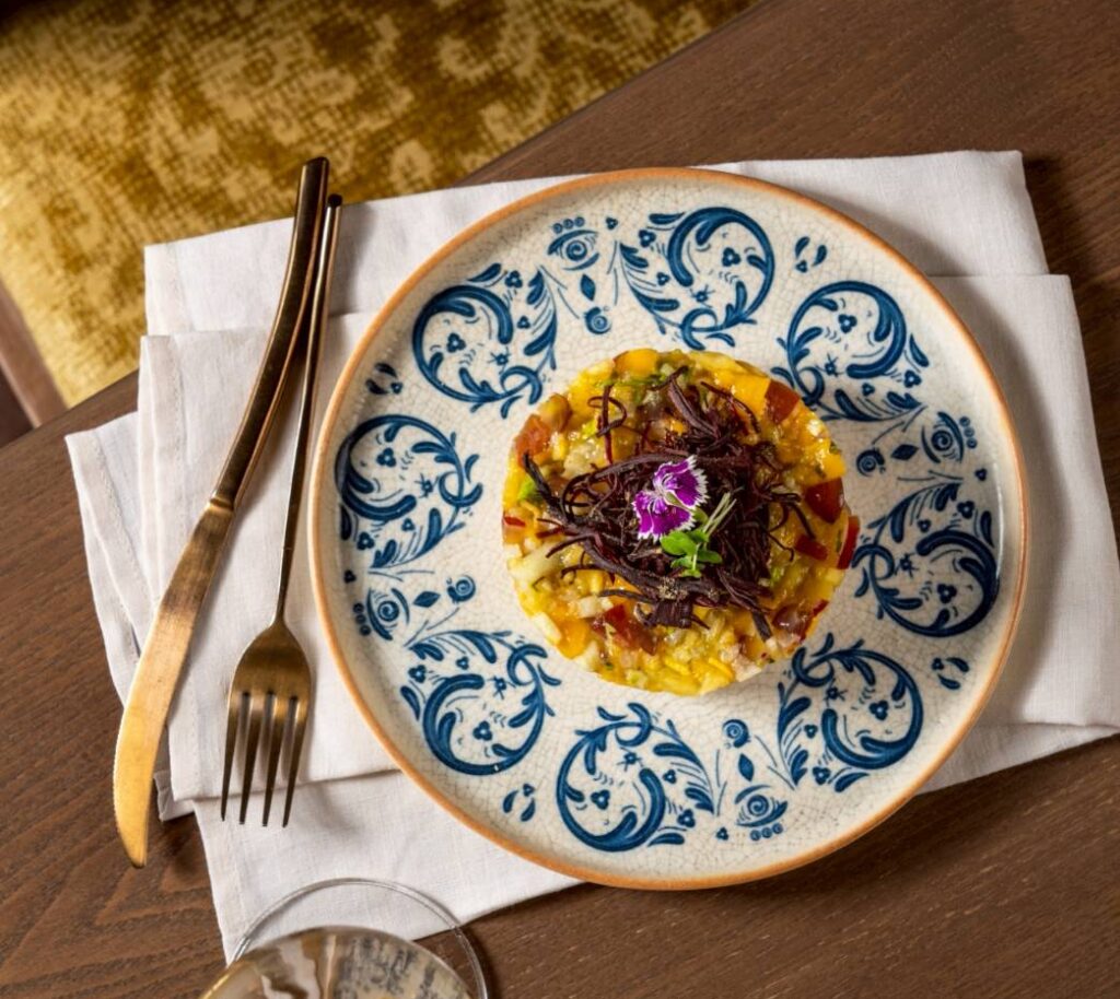 “ONYX Dining” เปิดนิยามใหม่ของประสบการณ์แห่งรสชาติสร้างทุกมื้ออาหารให้เป็นการเดินทางที่เปี่ยมด้วยเรื่องราวสุดพิเศษ
